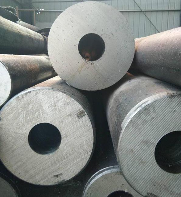 厚壁無縫管.jpg 厚壁無縫管.jpg